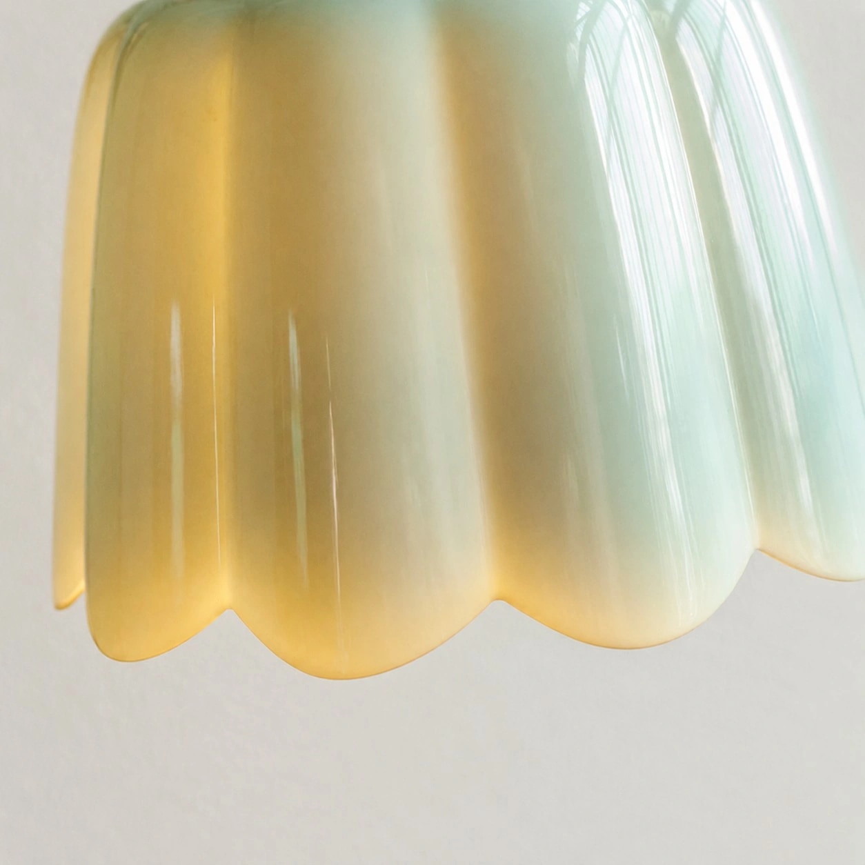 Cienax ceramic shade light-through effect close view