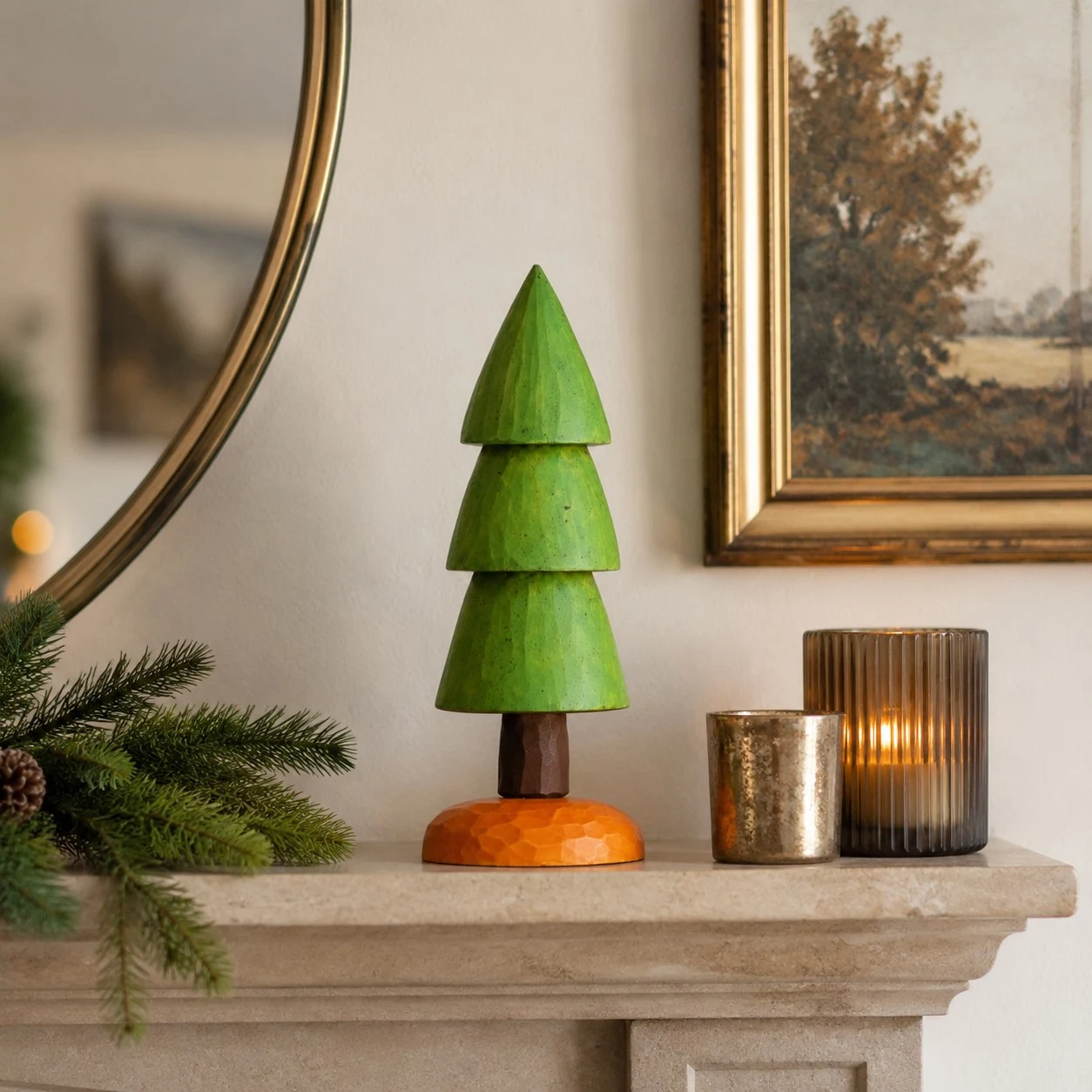 Ornement en pin en bois, posé sur une cheminée, avec décoration intérieure