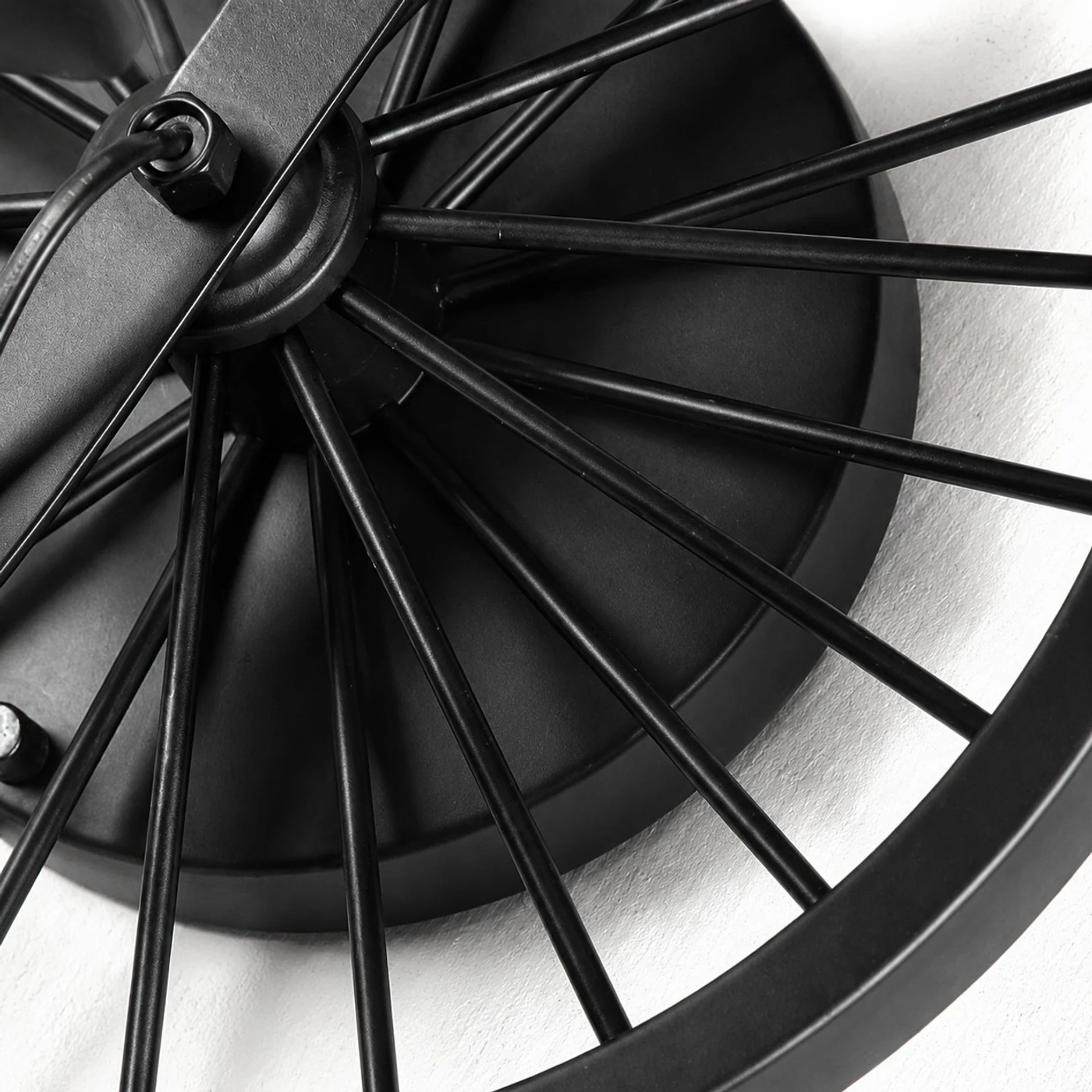 Black wagon wheel backplate detail