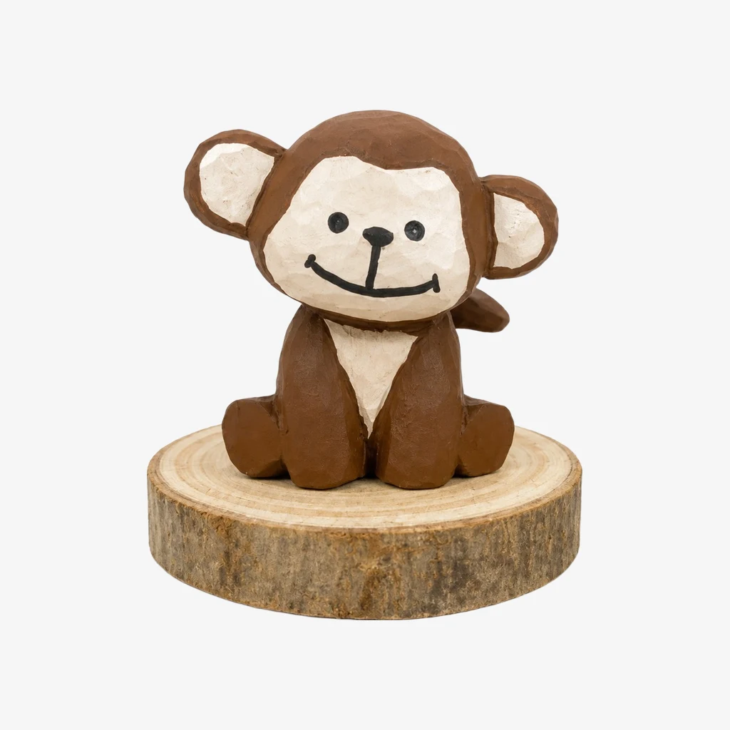 Handgesneden houten dierenbeeldjes