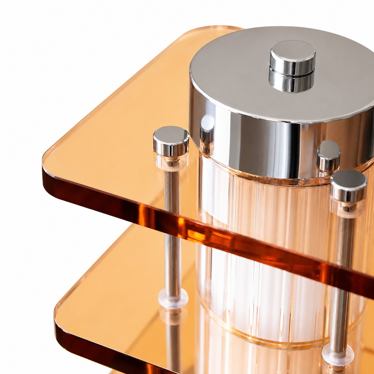Amberkleurige acryl en chromen Bauhaus plafondlamp, detailweergave