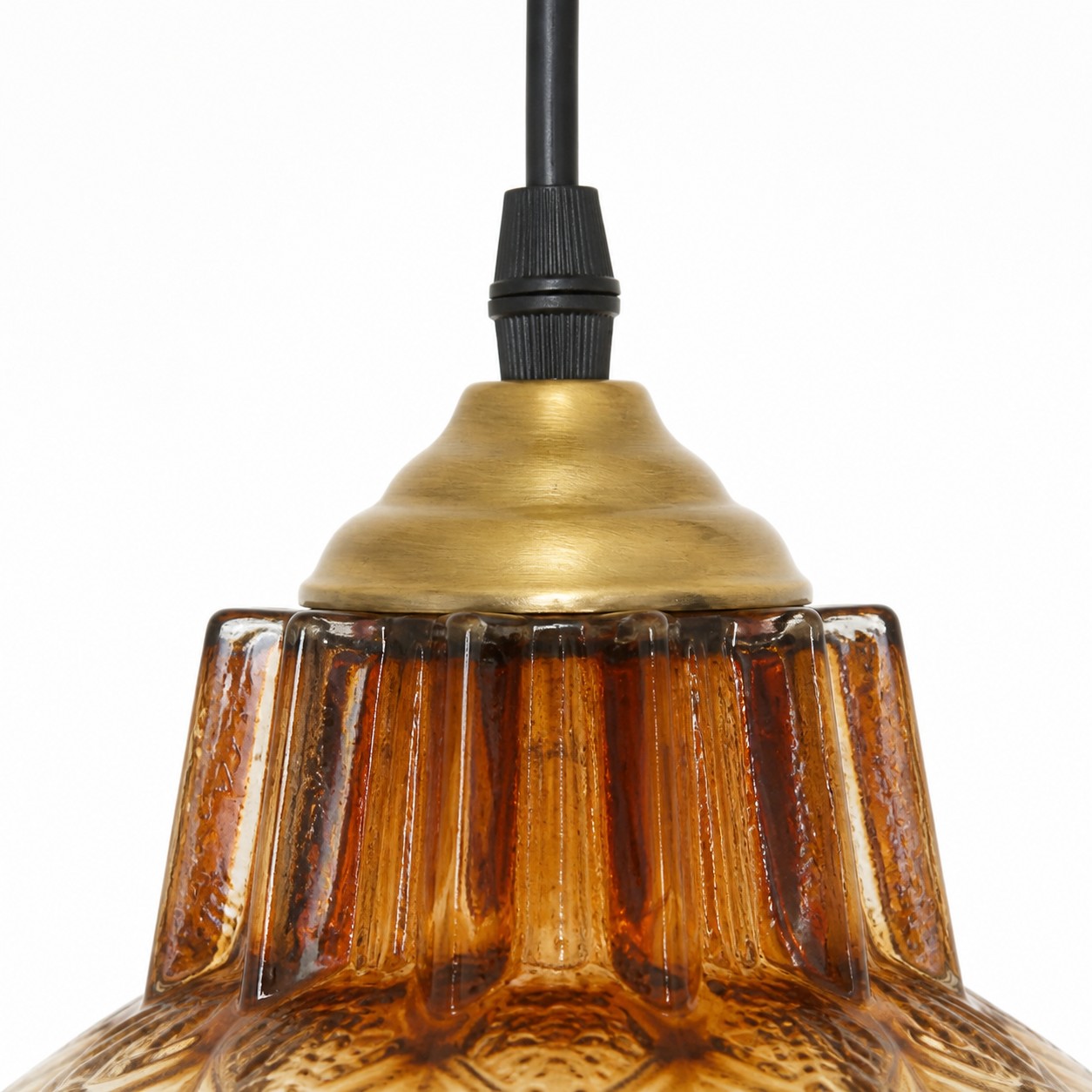 Gradient Fluted Glass Flower Pendant Light detail 2