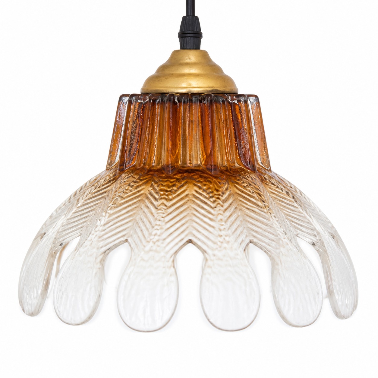 Gradient Fluted Glass Flower Pendant Light detail 1