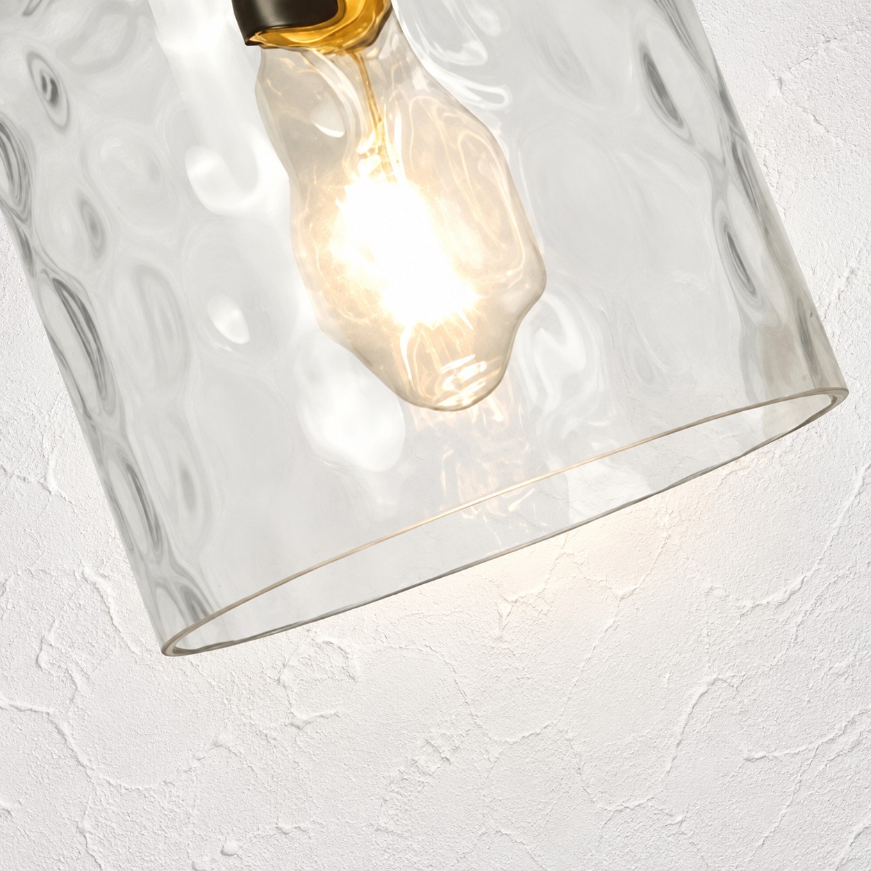 Detalle del borde de la pantalla de cristal