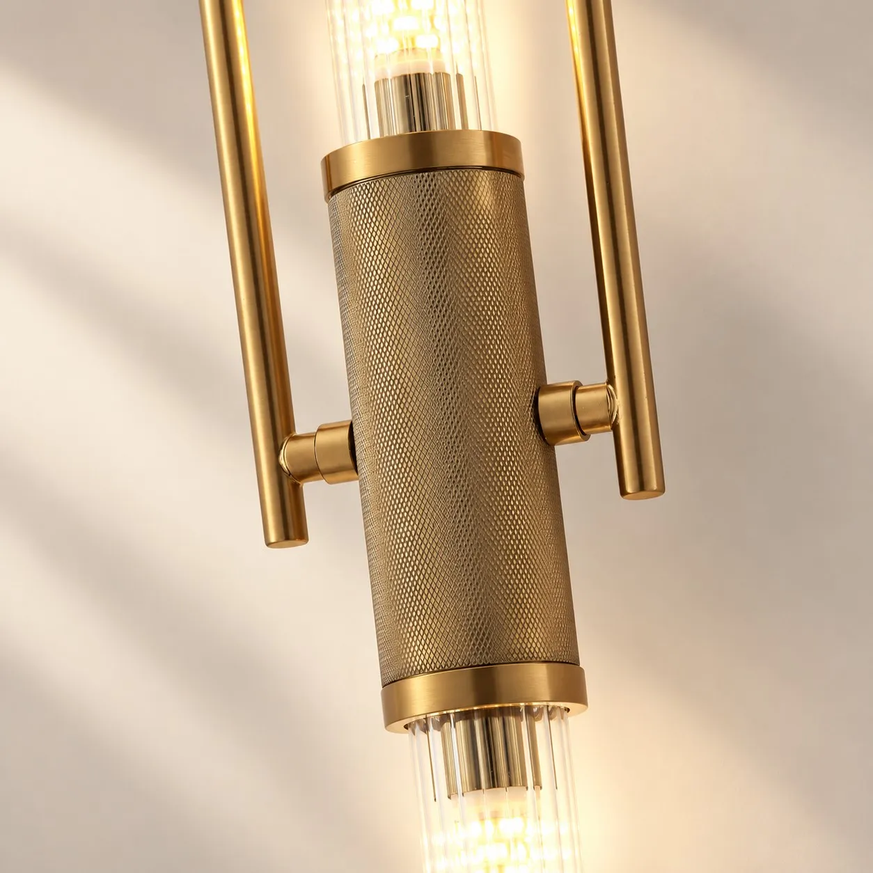 Lampa z długim prętem w szczegółach