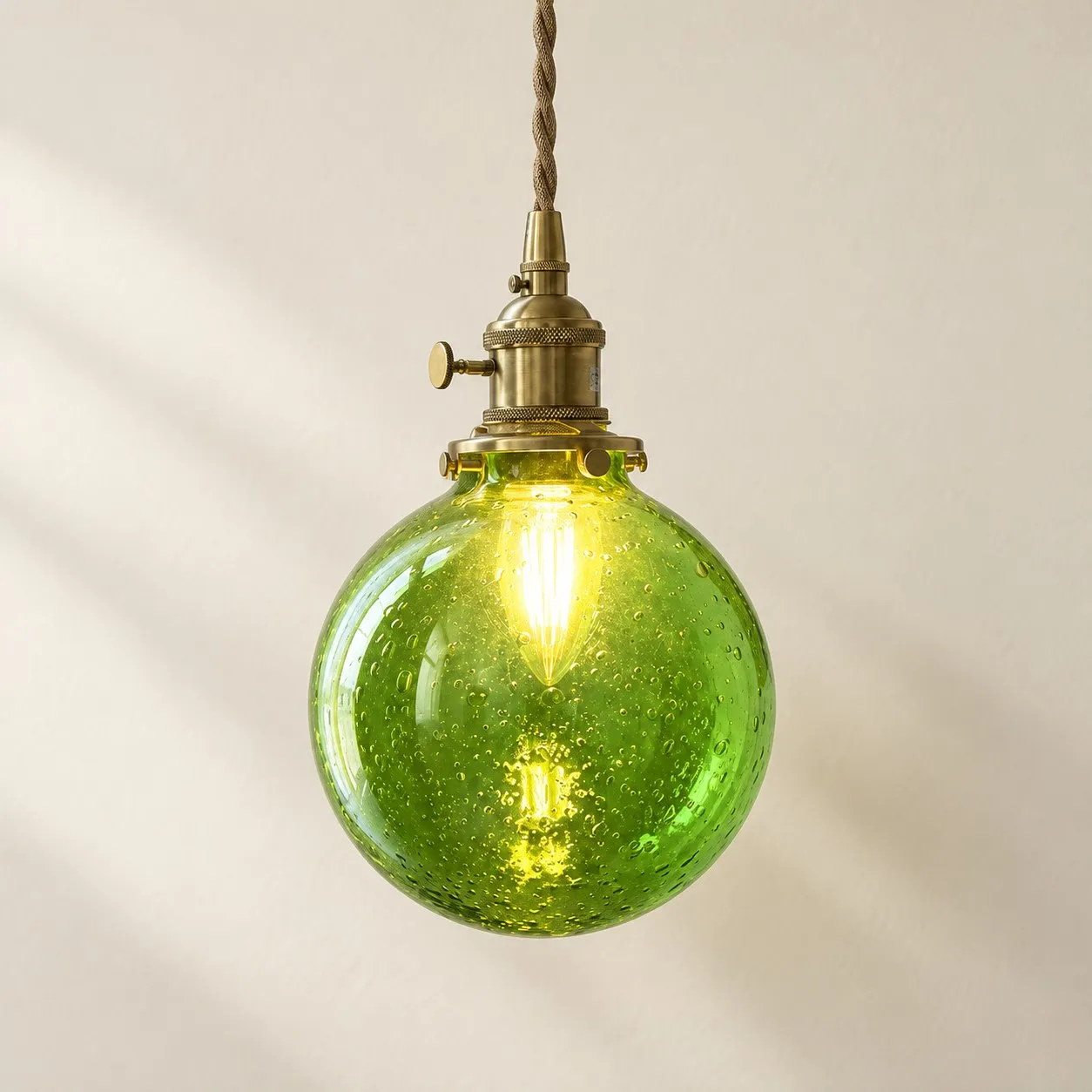 Lampadario a sospensione in vetro verde a coste