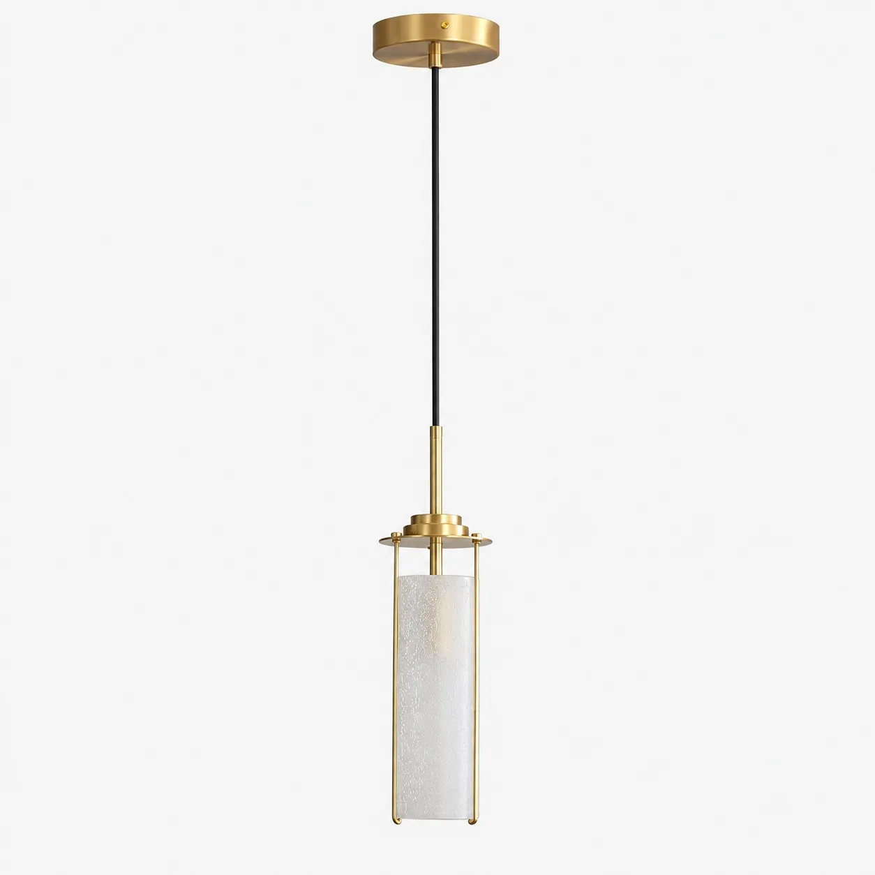 Hanglamp van gegolfd mat messing glas